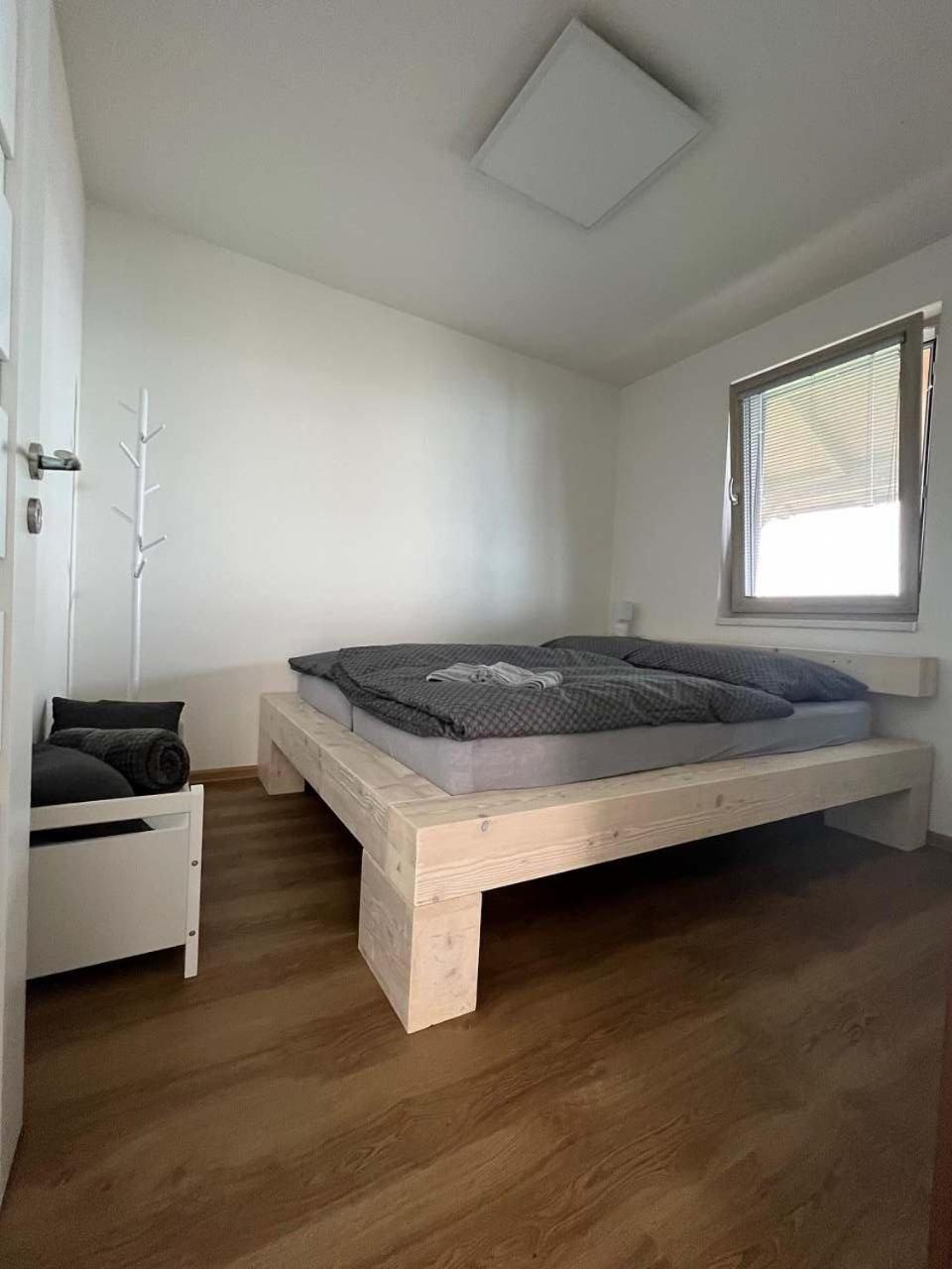 Palava Apartment Dolni Vestonice